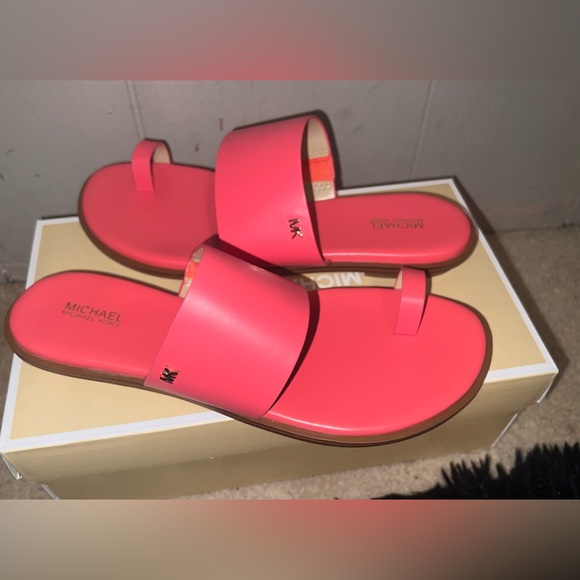 MICHAEL KORS Women's August Flat Sandals size 10 - Picture 4 of 4